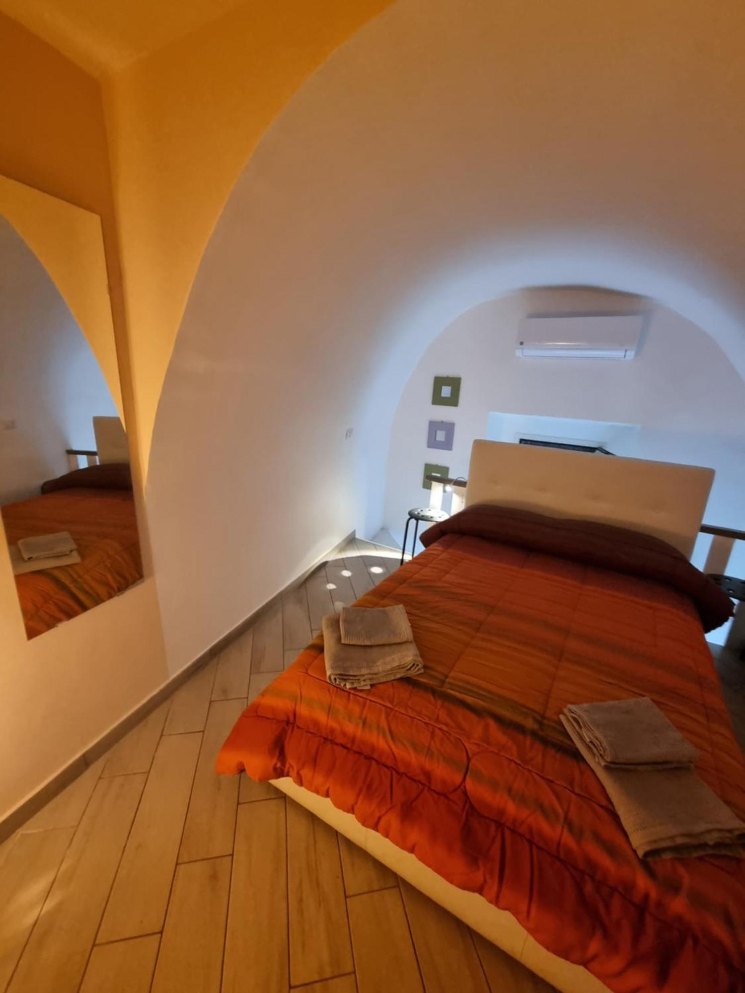 A Casarell Apartment Наполи Екстериор снимка